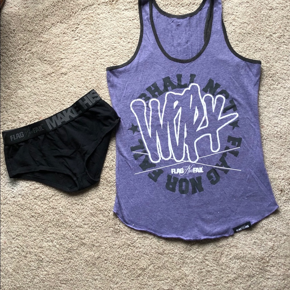 Tank top & bikini bottom